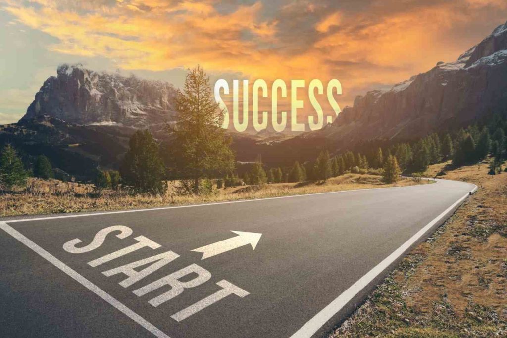 Road Start to Success, Why Start a Business in the UAE presented by SK Financial Services https://skfinancial.co